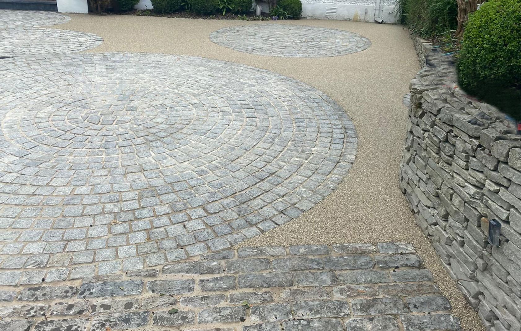 New Driveway resin & cobble dock dublin city